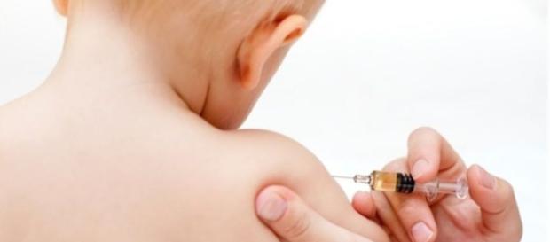Desabastecimiento de la vacuna de la meningitis B Desabastecimiento de la vacuna de la meningitis B