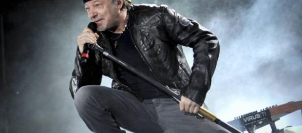 Il Rocker di Zocca Vasco Rossi Il Rocker di Zocca Vasco Rossi