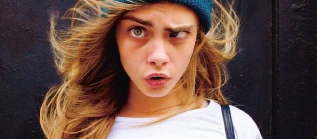 Cara de sorpresa de Cara Delevinge Cara de sorpresa de Cara Delevinge