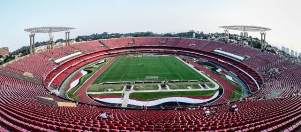 São Paulo em busca de reforços São Paulo em busca de reforços