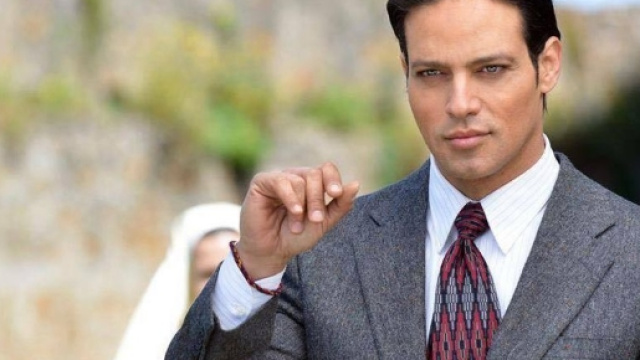 Gabriel Garko: "Sono un sex symbol, posso piacere anche agli uomini" - today.it