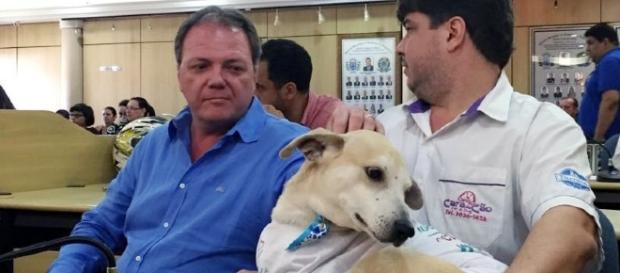 Carlos Ambrósio, "Ambrósio" e Marcos Lesqueves, da esquerda para a direita Carlos Ambrósio, "Ambrósio" e Marcos Lesqueves, da esquerda para a direita