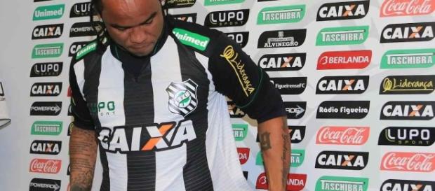 Carlos Alberto, ex-jogador do Figueirense Carlos Alberto, ex-jogador do Figueirense