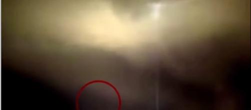 Ufo nel mezzo di un tornato il video diffuso su Facebook
