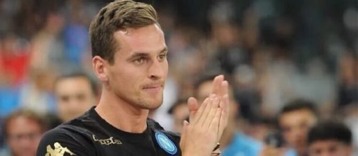 Milik in campo contro la Dinamo Kiev