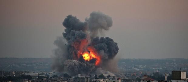 Israel and Hamas Trade Attacks as Tension Rises - The New York Times - nytimes.com Israel and Hamas Trade Attacks as Tension Rises - The New York Times - nytimes.com
