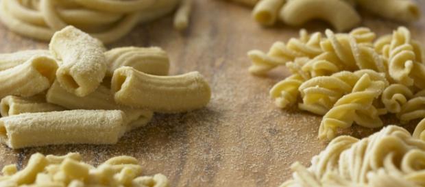 La pasta all'uovo fatta in casa La pasta all'uovo fatta in casa