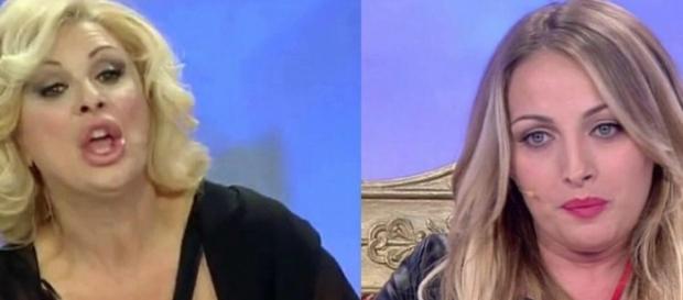 Rossella Intellicato contro Tina Cipollari Rossella Intellicato contro Tina Cipollari