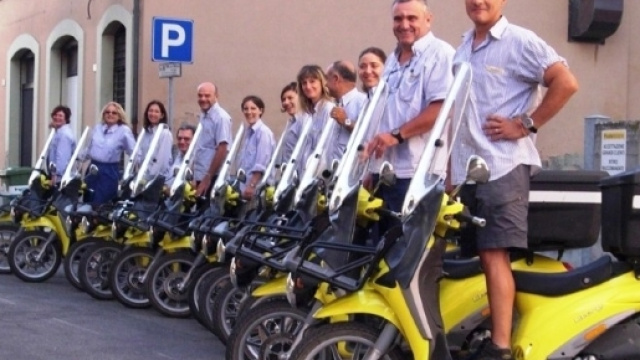 Poste Italiane assume Postini in tutta Italia (contratto a tempo ... - makemefeed.com