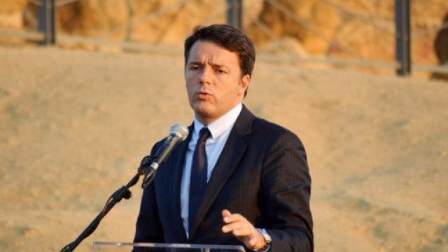 Riforma pensioni e lavoro, le novit&agrave; dal governo nella enews di Renzi. Foto: premier ad Agrigento, ph Calogero Giuffrida