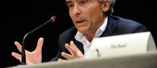 Tito Boeri continua a parlare di tagli a vitalizi e pensioni alte per una maggiore equità