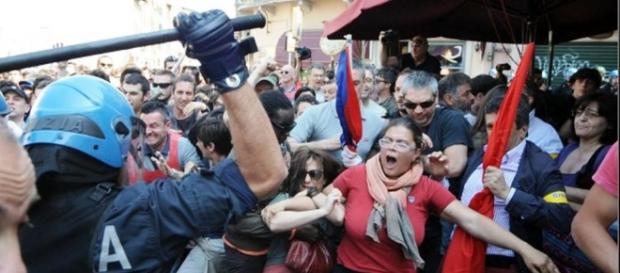 Brescia: Cariche al corteo antifascista degli studenti - infoaut.org Brescia: Cariche al corteo antifascista degli studenti - infoaut.org