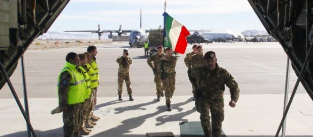 Brigata Paracadutisti Folgore. Brigata Paracadutisti Folgore.