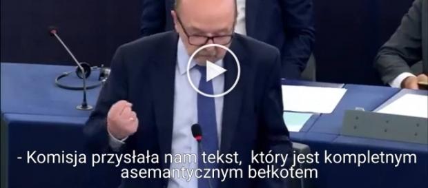 Europoseł Legutko dosadnie punktuje KE. Europoseł Legutko dosadnie punktuje KE.