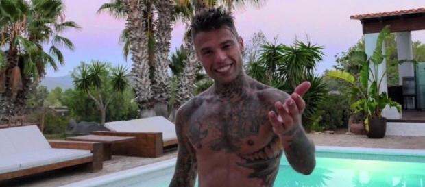 Fedez_estate 2016. Fonte: Facebook Fedez_estate 2016. Fonte: Facebook