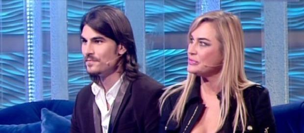 Lory Del Santo con il fidanzato Lory Del Santo con il fidanzato