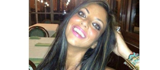 Si è suicidata Tiziana Cantone Si è suicidata Tiziana Cantone