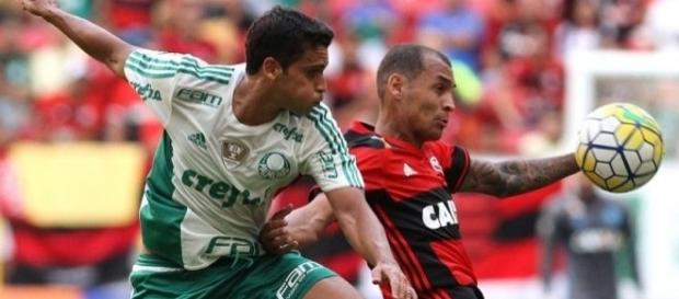 No primeiro turno, o Palmeiras levou a melhor, vencendo por 2 a 1 em Brasília No primeiro turno, o Palmeiras levou a melhor, vencendo por 2 a 1 em Brasília