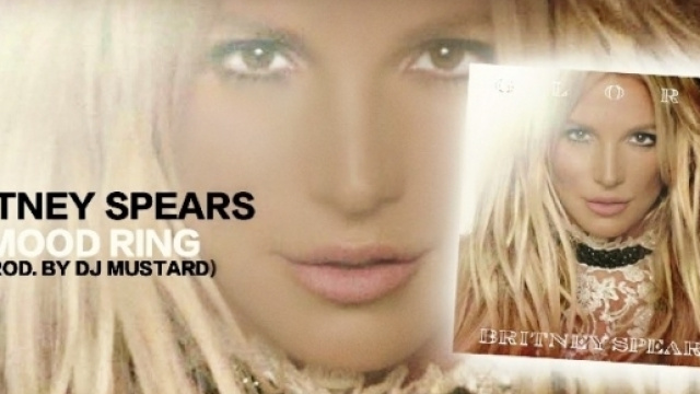 Il nuovo album di #BritneySpears, '#Glory', viene pubblicato oggi, 14 Settembre, in Giappone. #BlastingNews