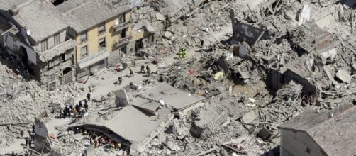 Sale il numero dei morti nel terremoto del Centro Italia.