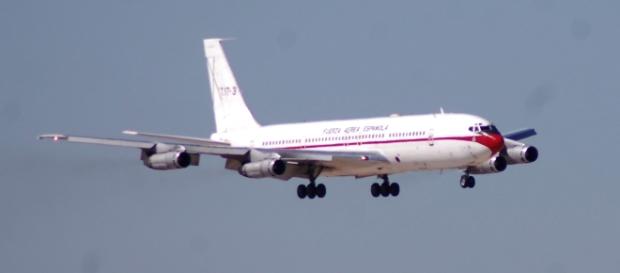 El B-707 tras 28 años de servicio le llego la hora del relevo. El B-707 tras 28 años de servicio le llego la hora del relevo.
