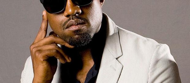 Kanye West - El artista tiene su propia línea de ropa en colaboración con grandes marcas deportivas Kanye West - El artista tiene su propia línea de ropa en colaboración con grandes marcas deportivas