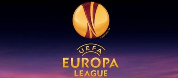 Manchester United, Schalke 04, Roma e Shakhtar Donetsk são alguns dos times que disputam a Liga Europa 2016/2017. Manchester United, Schalke 04, Roma e Shakhtar Donetsk são alguns dos times que disputam a Liga Europa 2016/2017.