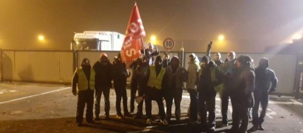 Operaio ucciso da camion durante una protesta Operaio ucciso da camion durante una protesta