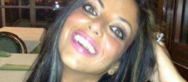 Tiziana Cantone morta suicida per colpa del video virale - velvetnews.it Tiziana Cantone morta suicida per colpa del video virale - velvetnews.it