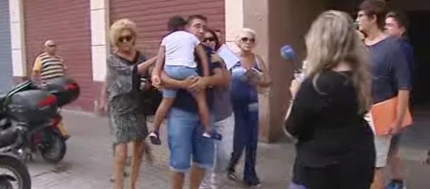 Una pareja valenciana, obligada a devolver a su hijo preadoptado Una pareja valenciana, obligada a devolver a su hijo preadoptado