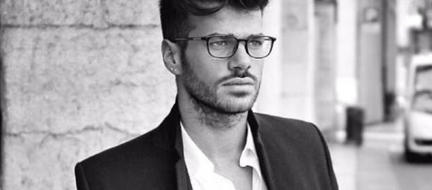 Uomini e Donne | Claudio Sona | Tronista gay | Uomini e Donne | Claudio Sona | Tronista gay |