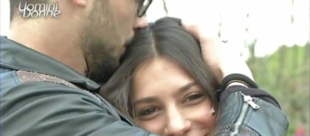 Uomini e Donne, trono classico: Ludovica Valli e Fabio gossip Uomini e Donne, trono classico: Ludovica Valli e Fabio gossip