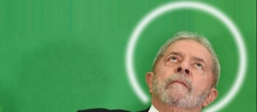 Lula se compara a Jesus Cristo durante pronunciamento