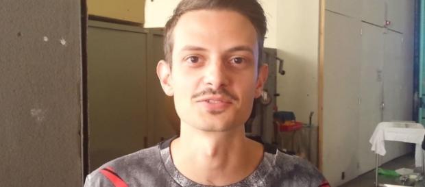 Fabio Rovazzi è nato a Milano nel 1994. Fabio Rovazzi è nato a Milano nel 1994.