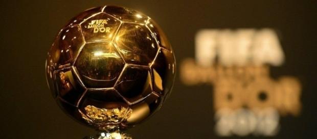 Le Ballon d'Or rentre à la maison mère - lefigaro.fr Le Ballon d'Or rentre à la maison mère - lefigaro.fr