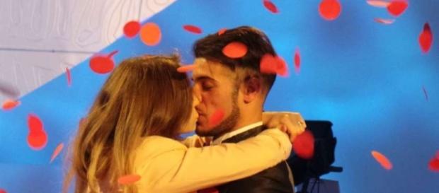 Uomini e Donne: tornano Aldo e Alessia. Uomini e Donne: tornano Aldo e Alessia.