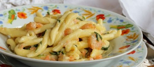 Ricerca Ricette con Pasta salmone e gamberetti - GialloZafferano.it - giallozafferano.it