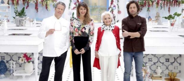 Bake Off Italia 2016 replica 16 settembre Bake Off Italia 2016 replica 16 settembre