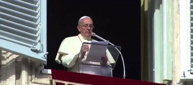 La sentenza del Papa sul disastro dei migranti La sentenza del Papa sul disastro dei migranti