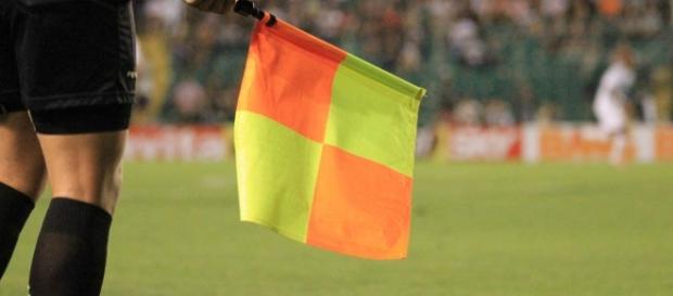 Lista das equipes mais ajudadas pela arbitragem Lista das equipes mais ajudadas pela arbitragem