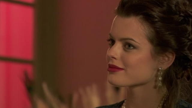 Replica Il Segreto serale oggi 16 settembre