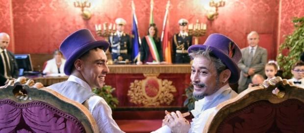 A Roma la Raggi celebra l'unione civile di Francisco e Luca - Il ... - webdigital.hu A Roma la Raggi celebra l'unione civile di Francisco e Luca - Il ... - webdigital.hu