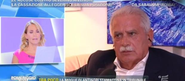 Il ginecologo Antinori ospite di Barbara D'Urso Il ginecologo Antinori ospite di Barbara D'Urso