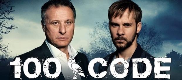Michael Nyqvist e Dominic Monaghan, la coppia di investigatori della serie svedese '100 Code'. Michael Nyqvist e Dominic Monaghan, la coppia di investigatori della serie svedese '100 Code'.