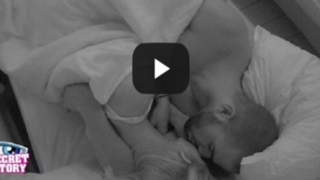 Ca chauffe la nuit dans la Maison des Secrets... Mais le lendemain, il faut assumer !