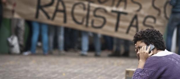 Alunos da Universidade de São Paulo em manifestação pró-cotas Alunos da Universidade de São Paulo em manifestação pró-cotas