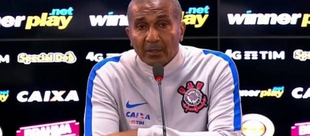 Cristóvão Borges é demitido do Corinthians Cristóvão Borges é demitido do Corinthians