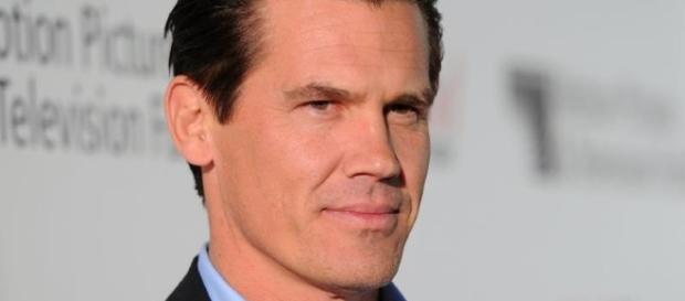Josh Brolin and Kathryn Boyd: ENGAGED!! - The Hollywood Gossip - thehollywoodgossip.com Josh Brolin and Kathryn Boyd: ENGAGED!! - The Hollywood Gossip - thehollywoodgossip.com