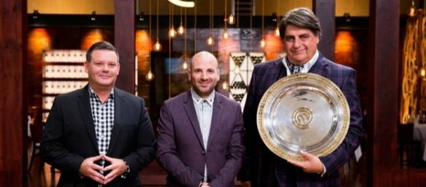 Os jurados: Gary Mehigan, George Calombaris e Matt Preston. Os jurados: Gary Mehigan, George Calombaris e Matt Preston.