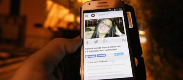Tiziana Cantone, suicidatasi per la gogna del web Tiziana Cantone, suicidatasi per la gogna del web